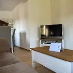 Mit Bar Und Sauna بيت للعطل
