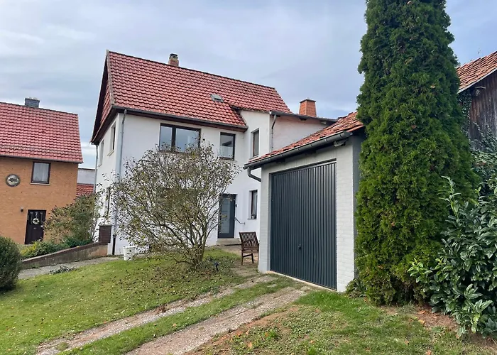 Mit Bar Und Sauna 度假居 *